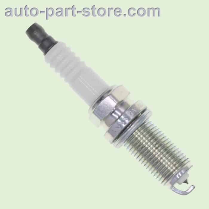 spark plugs PLFR5A-11 6240 22401-5M015 PLFR5A11 224015M015